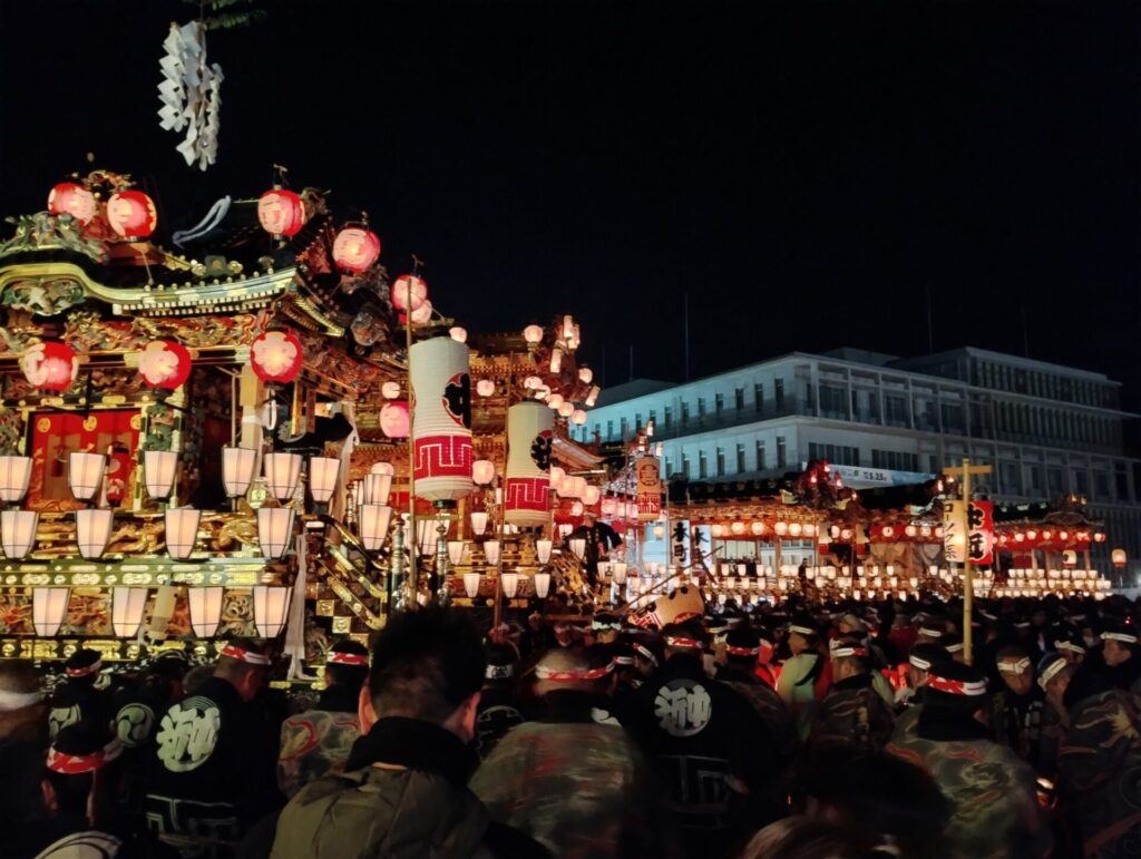 秩父夜祭の笠鉾・屋台（山車）