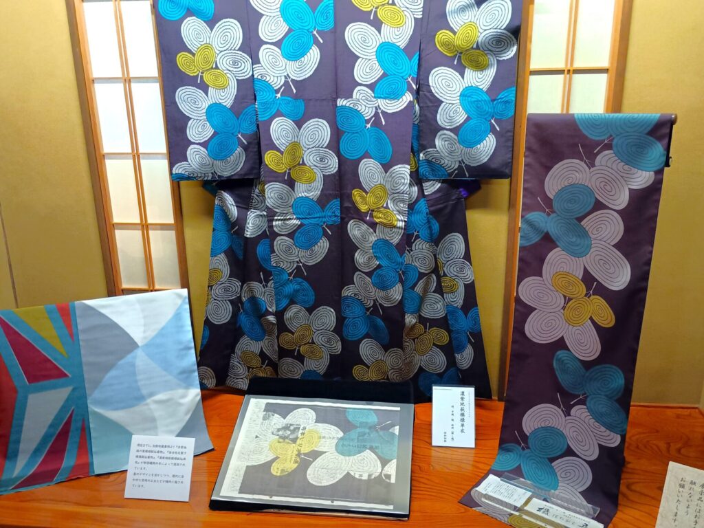 須坂クラシック美術館「復刻銘仙展―新啓織物のほぐし織―」