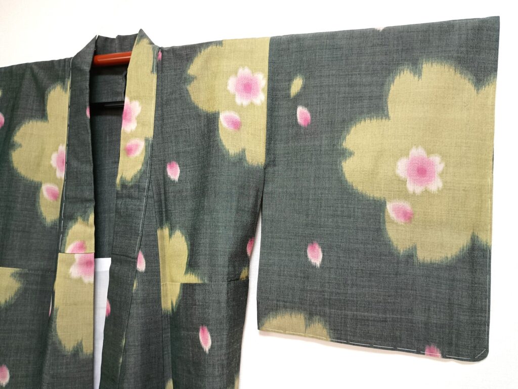 伊勢崎夏銘仙（ポーラ）