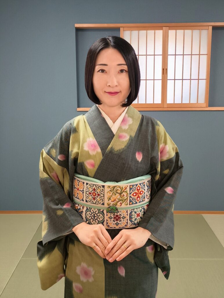 伊勢崎夏銘仙（ポーラ）の着物コーディネート