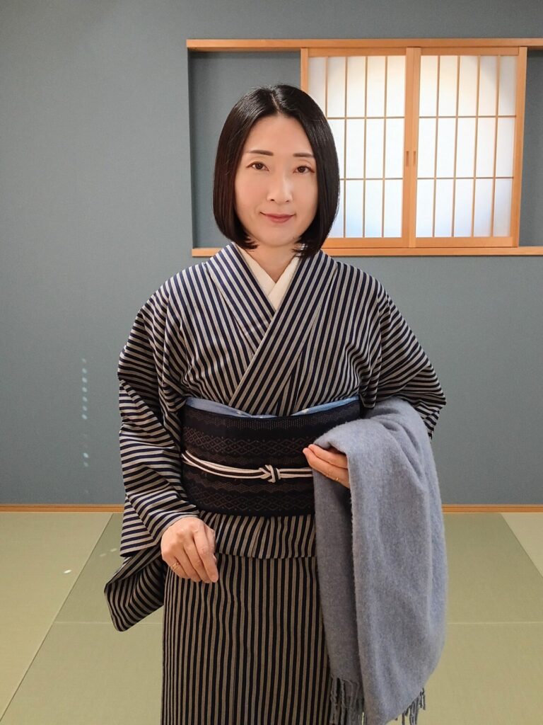 大人の兵児帯を二重太鼓（お太鼓結び）にした着物コーディネート